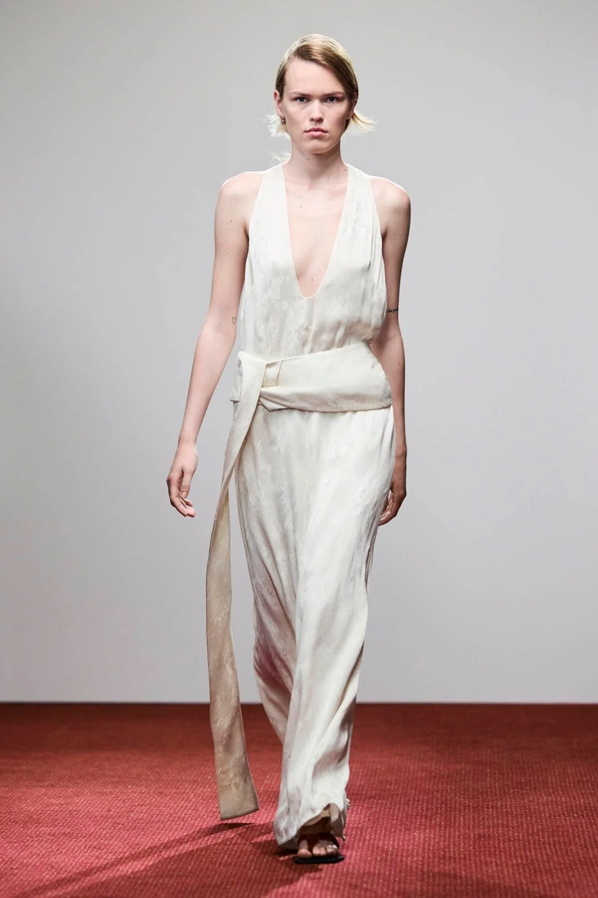 Avis Maxi Dress - Image 3