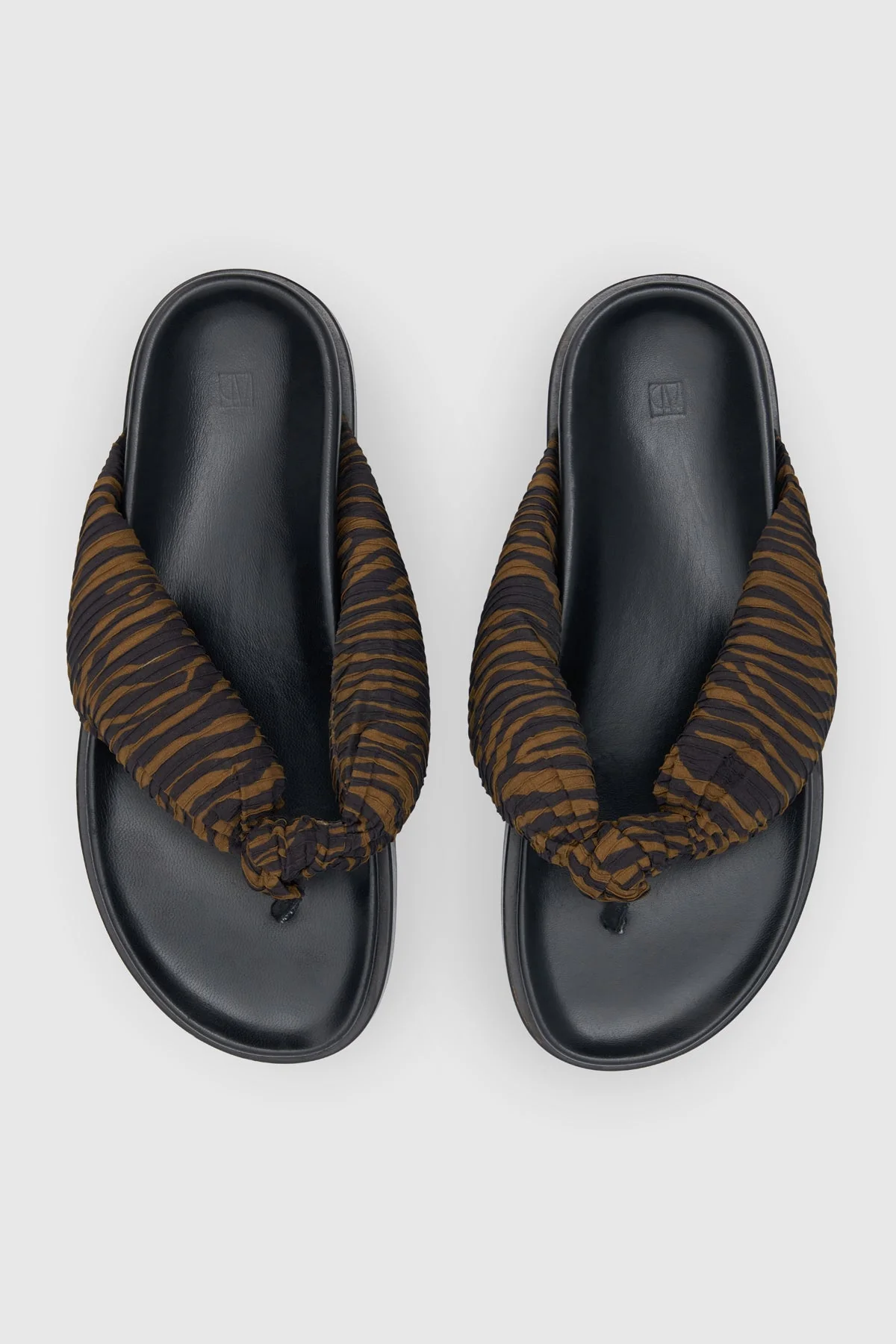 Evan Knotted Sandal - Image 4