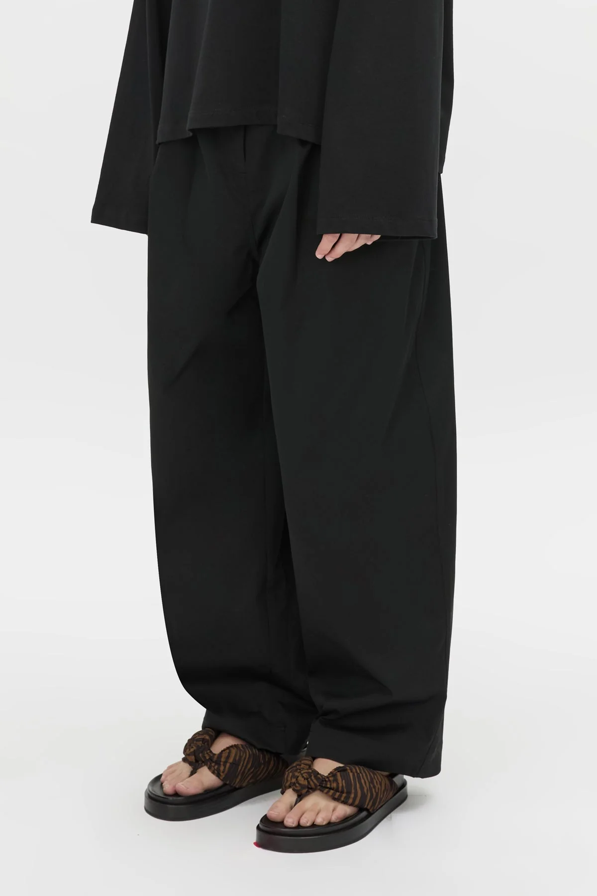 Lola Relaxed Pant - Image 2
