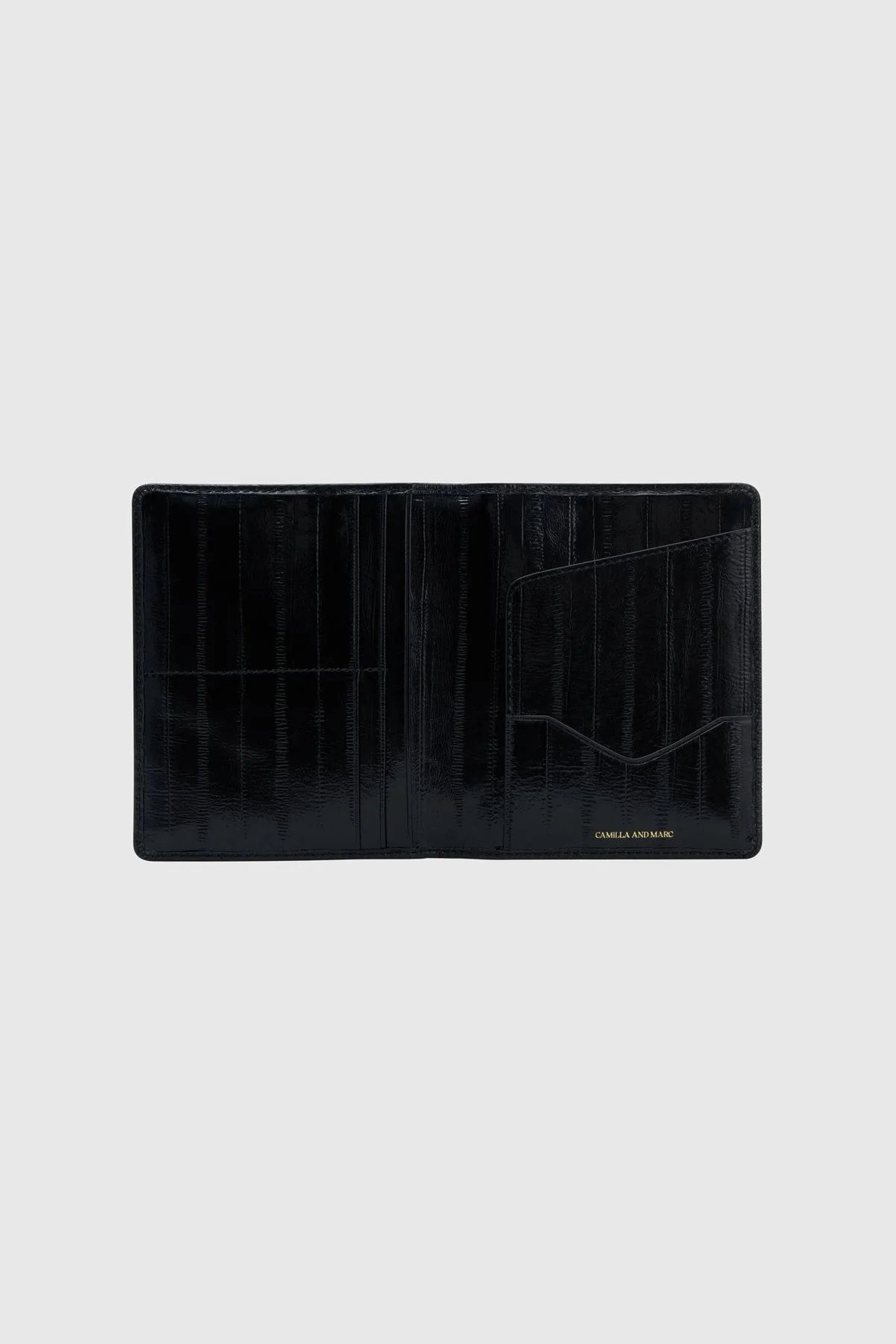 Mette Passport Wallet - Image 2