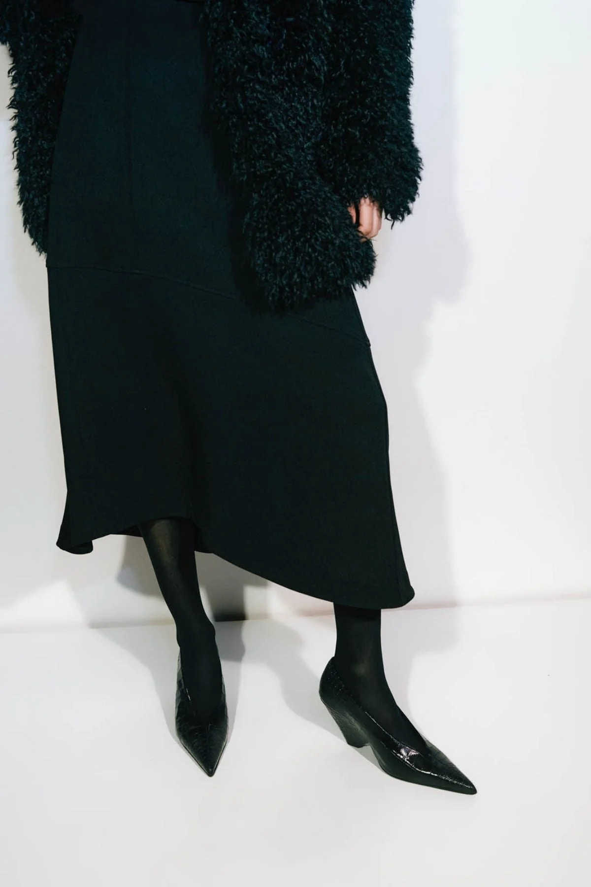 Namira Midi Skirt - Image 6
