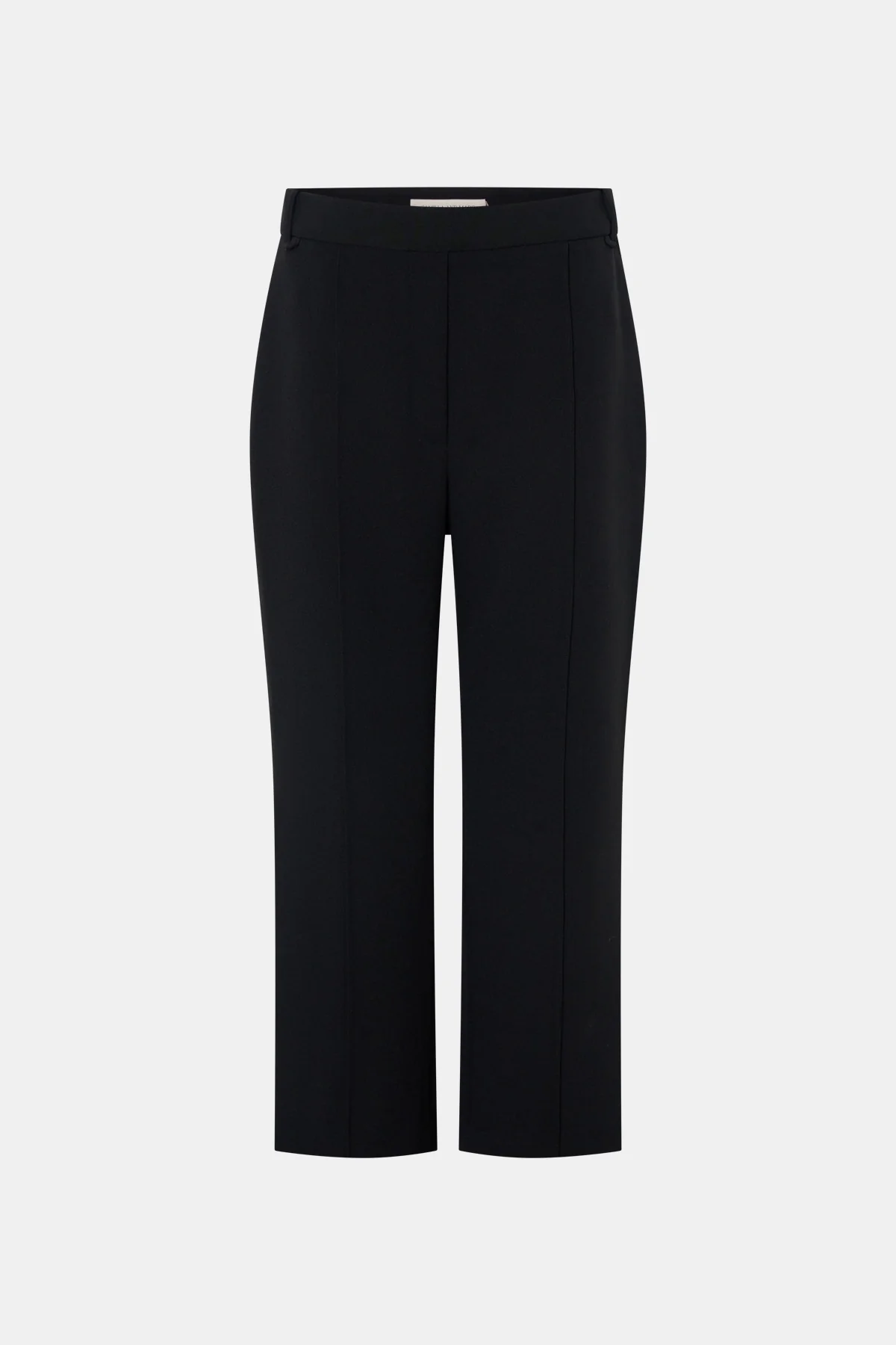 Namira Pant - Image 7