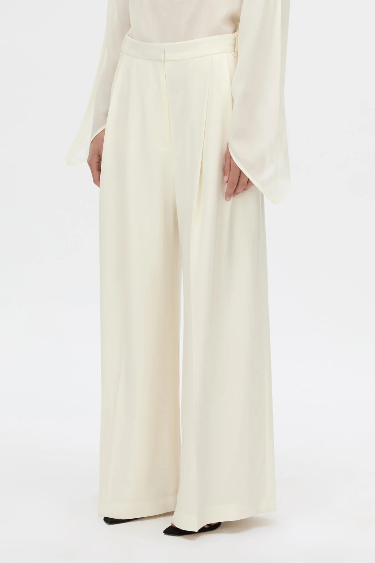 Selin Pant - Image 2