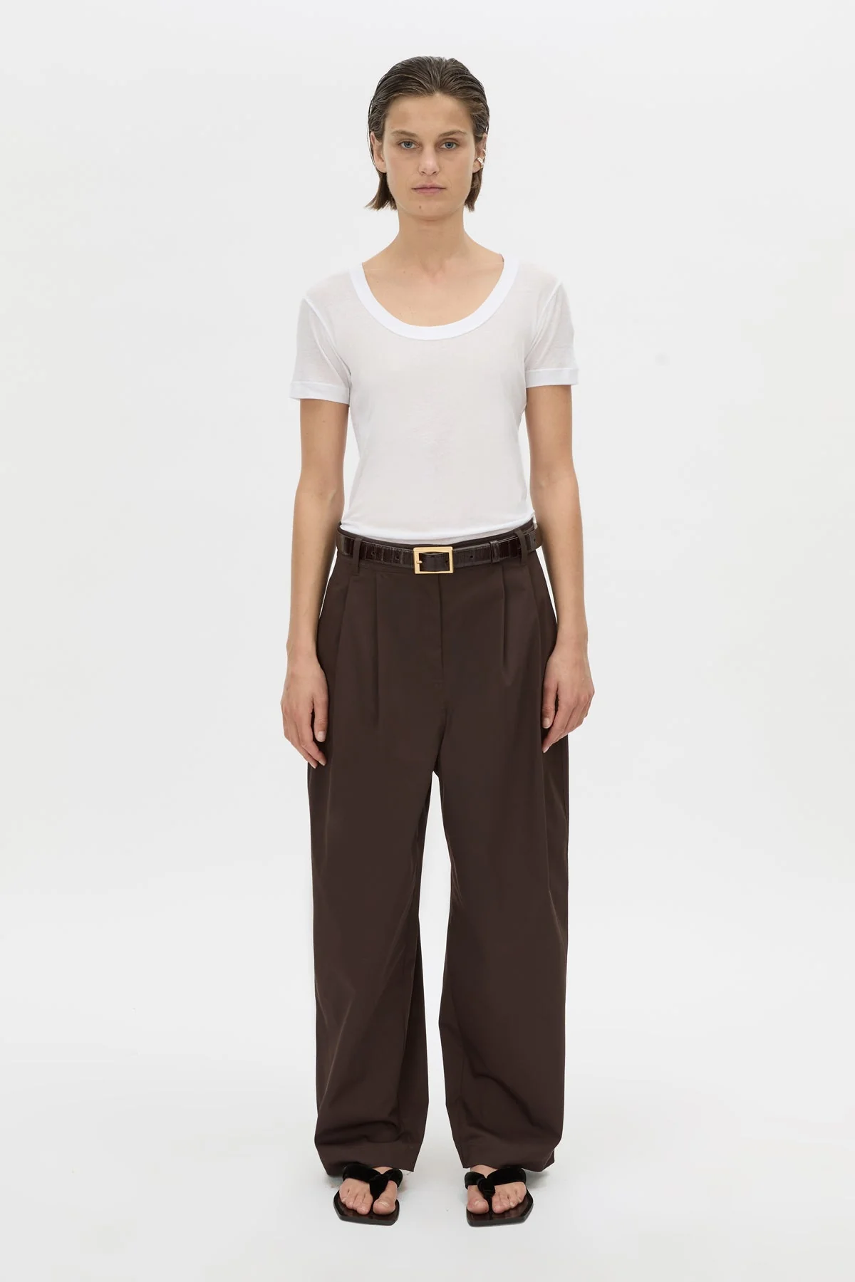 Siona Light Weight Fitted Tee